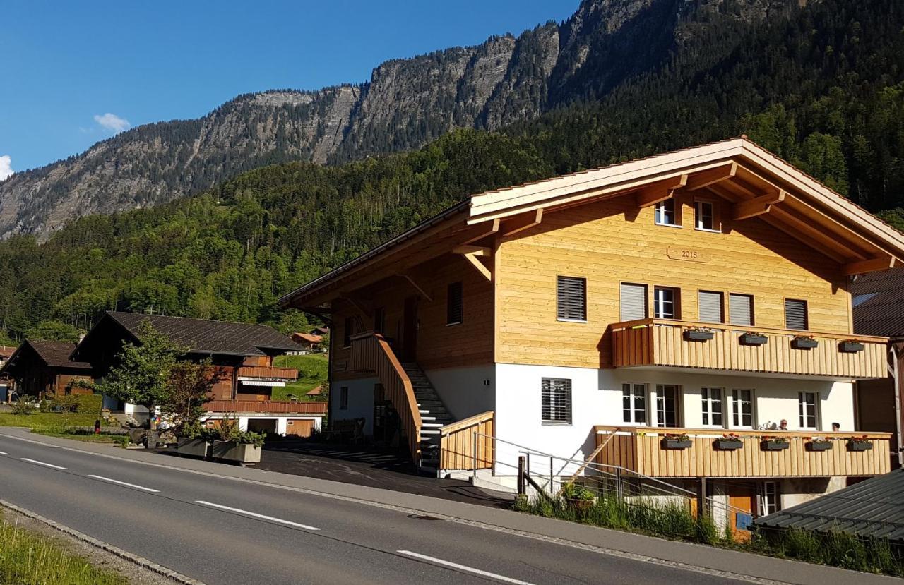 Chalet Wetterhorn Apartment Lutschental Exterior photo